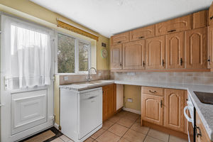 Photo 23- click for photo gallery